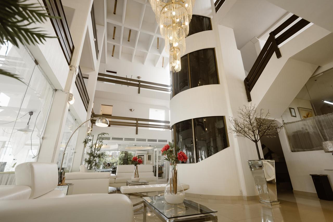 Hotel Arenal Santa Cruz de La Sierra Exterior foto